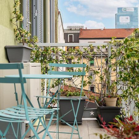 Milano Isola - Bright 2-Room Apartment With Balcony ภายนอก รูปภาพ
