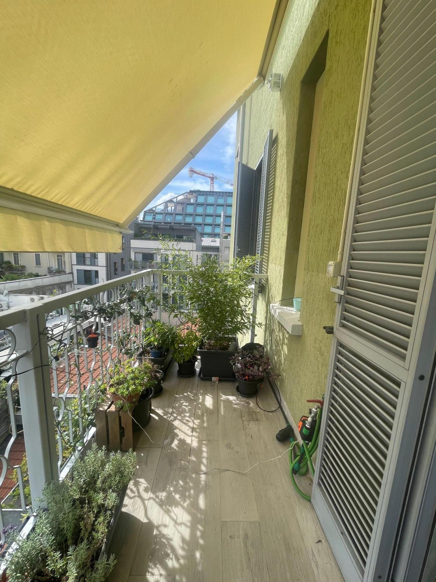 Milano Isola - Bright 2-Room Apartment With Balcony ภายนอก รูปภาพ